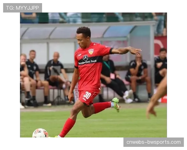 战术前瞻:斯图加特如何用高压应对莱比锡的反击体系